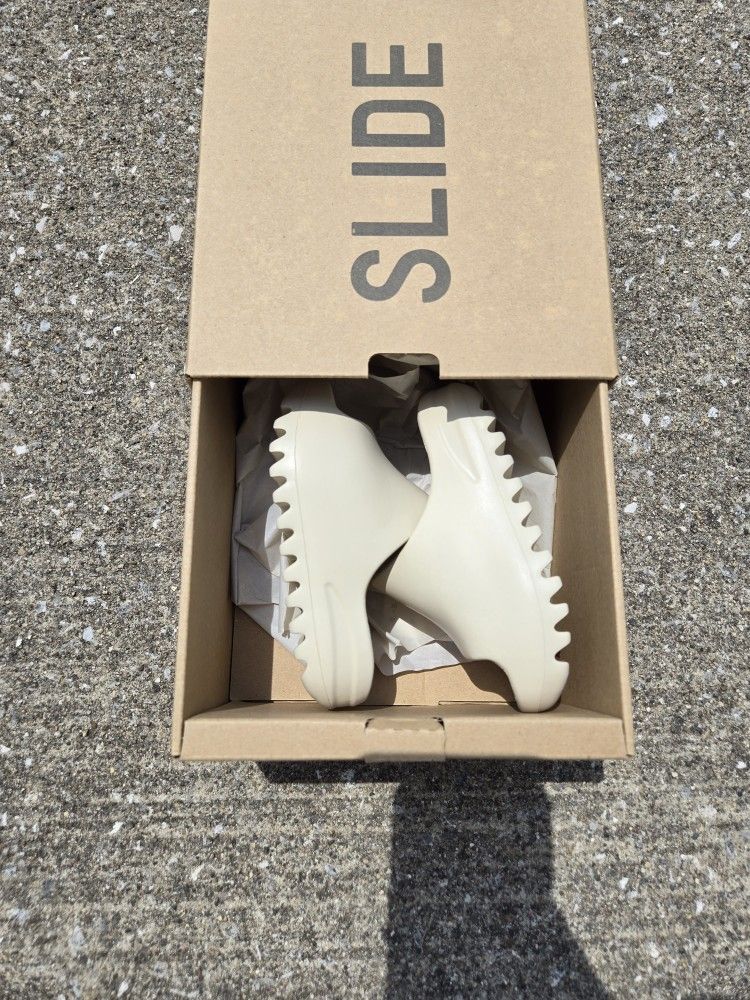 Brand New. Slides. Beige/Bone. Size: 8c/k Toddlers. (Pick Up Only),All Products : American Fashion Style Bags On Sale