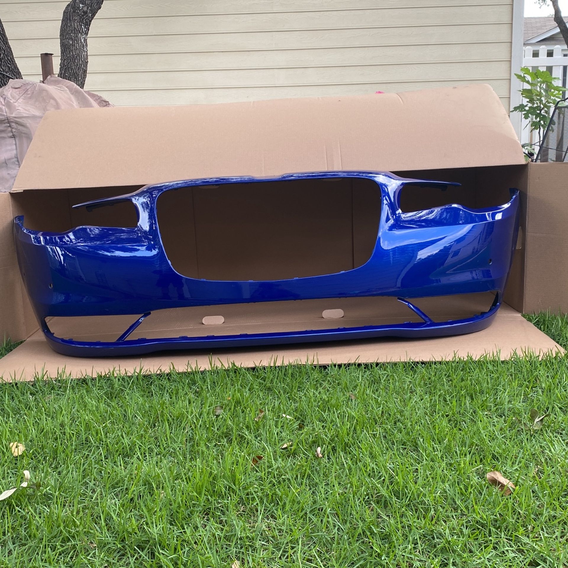 2015-2023 Chrysler 300 Front Bumper Facia