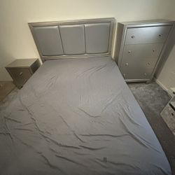bedroom set