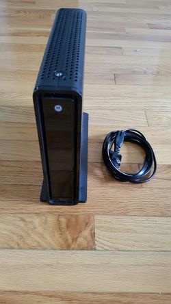 MOTOROLA SBG 6782 CABLE MODEN WIFI ROUTER.