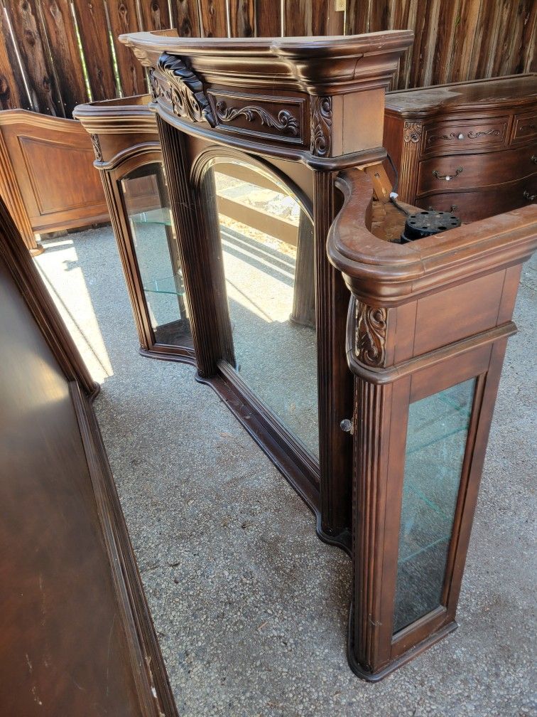 Bedroom Furniture Set