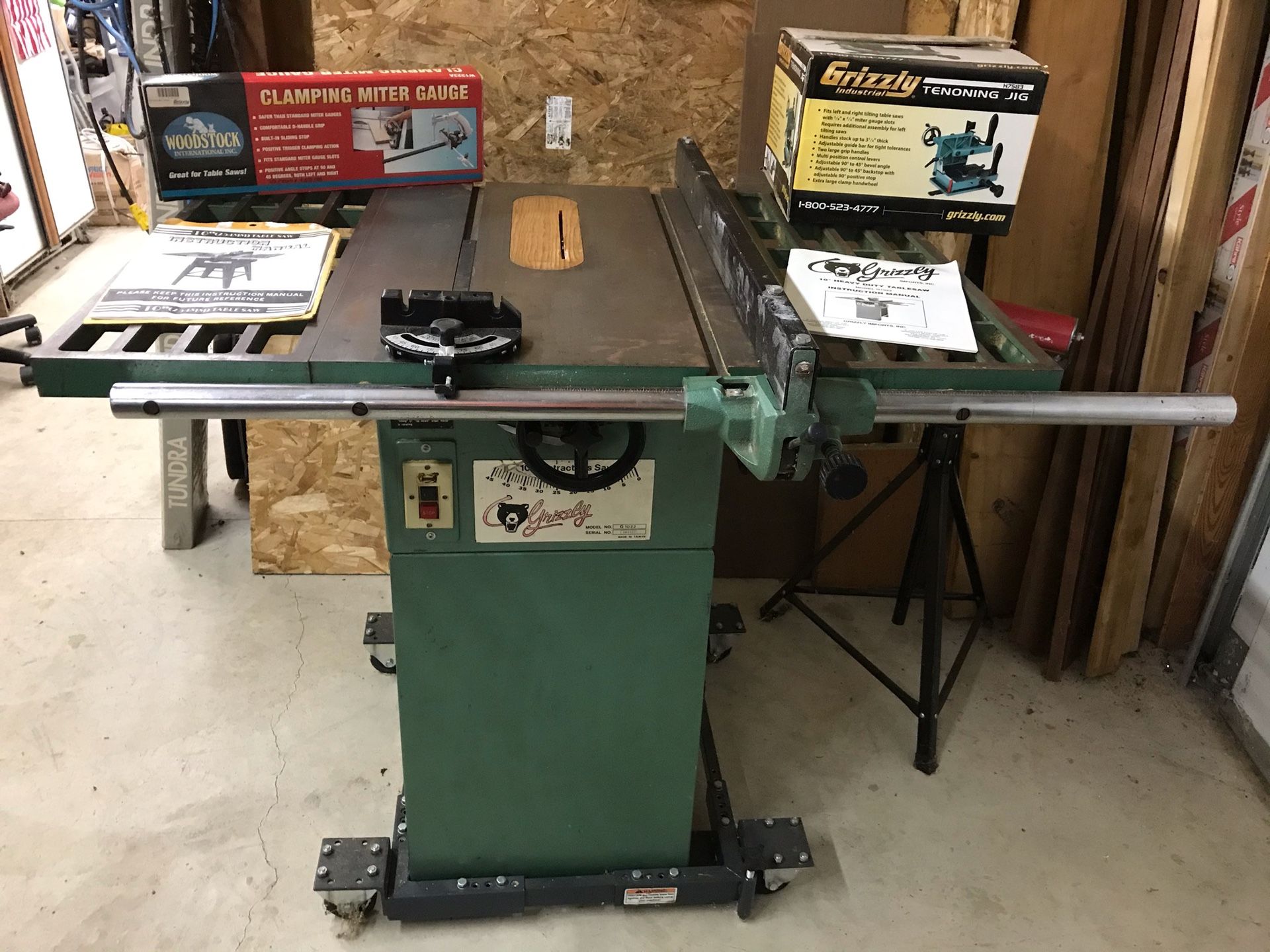 Grizzly 10” Table Saw (G1022) for Sale in Snohomish, WA OfferUp