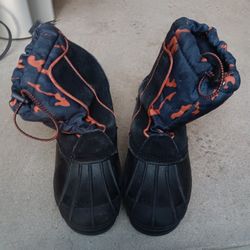 !! Kids  Boots Size 3
