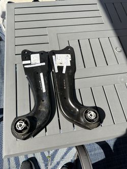 Brand New Lower Control Arms For VW GTi