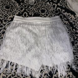 Médium white fringe Shorts