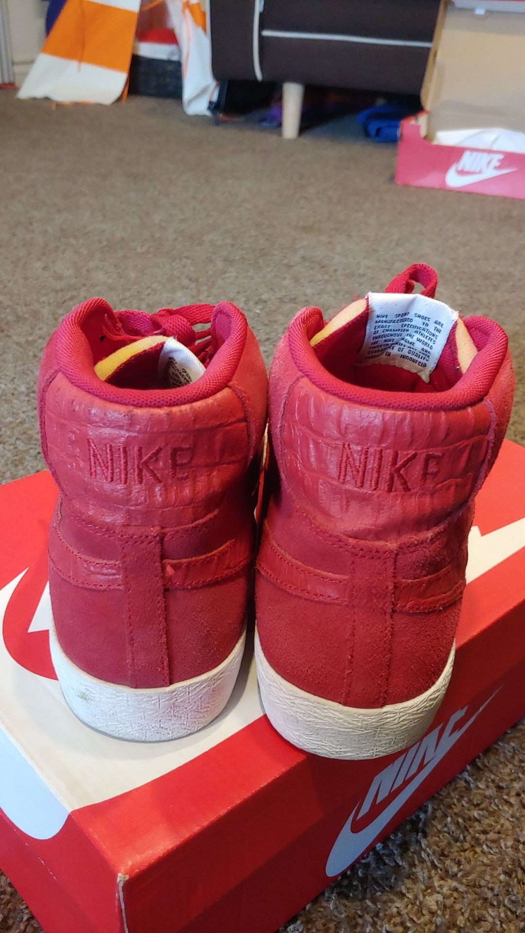 Nike blazer mids 8.5