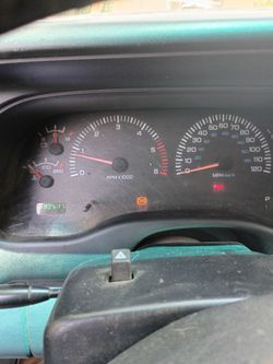 Dakota  SLT  1999
