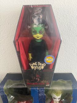 Living dead dolls