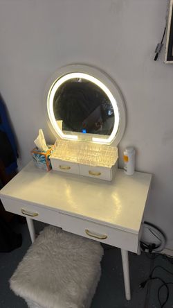 Small vanity