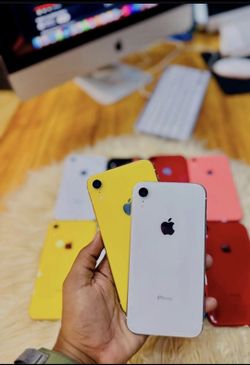 iPhone XR unlocked with warranty