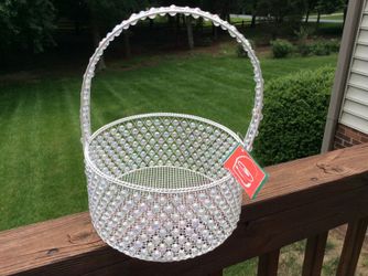 Basket beaded new with tag large