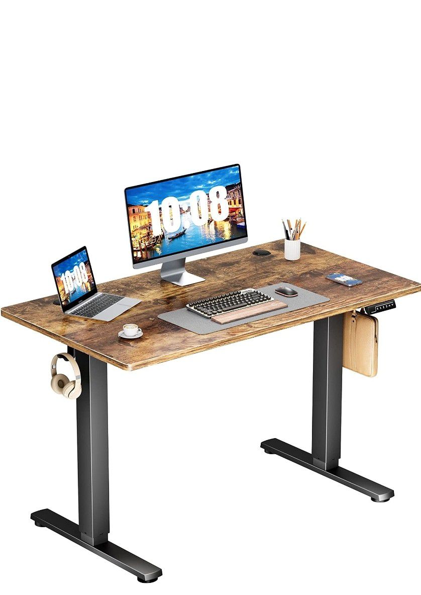 Stand up Desk - Electric Desktop Adjustable Height Computer Workstatio