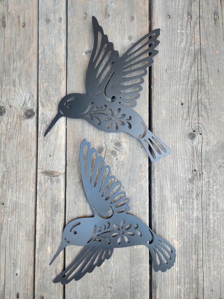 (2 Pcs) Hummingbird Metal Silhouette Cut Out, Wall/Fence Decor