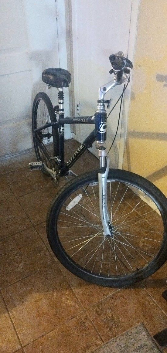 Cannondale  Adventure 400