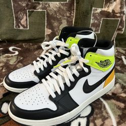 Nike Men’s 10.5 Golf - Air Jordan 1 High Golf ‘Volt Gold’ - DQ0660-105- New