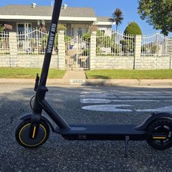 Electric scooter brand new 