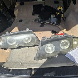 Pre 02/Face-lift E46 1 piece headlights