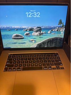 MacBook Pro 2019 i7 (16-inch)  w/ Touch Bar 16GB, 512 SSD Super Fast!!!
