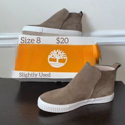 Women’s Shoes