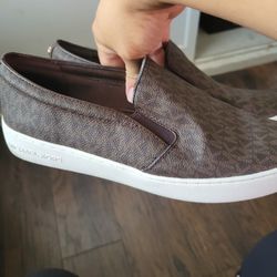 Michael Kors Womens Shoes Size 10