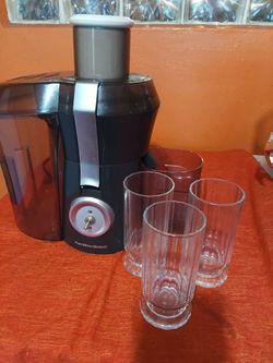 Hamilton Beach Big mouth pro juicer extractor and 3 drinking glass