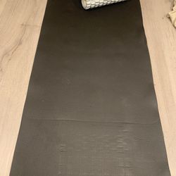 Yoga Mat & Foam Roller 