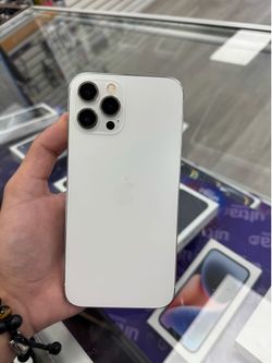 12 pro max 128gb UNLOCKED LIKE NEW