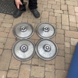 Hubcaps