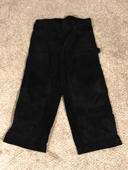 Black quarter Roy pants