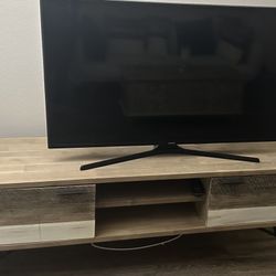 Living Spaces TV Stand  • Used: In great condition 