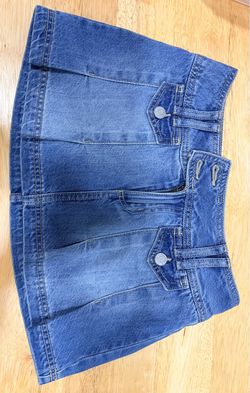 Cute denim skort (Garage)