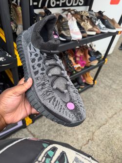 Black Yeezy Sneakers – Size 14.5
