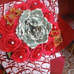 Bouquet Of Roses W Money