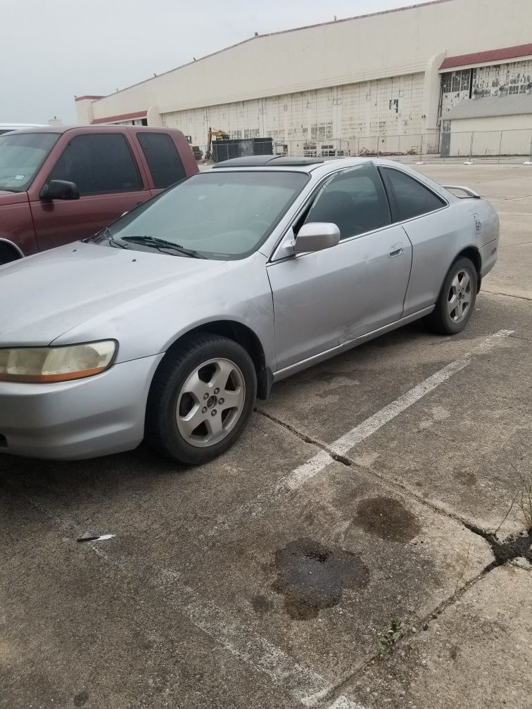 2000 Honda Accord