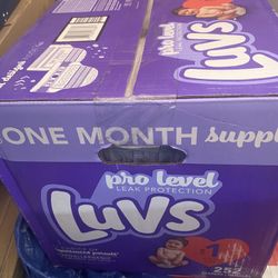 Pampers Luvs Size 1 256 Pańales $$$30.00🤗🤗🤗