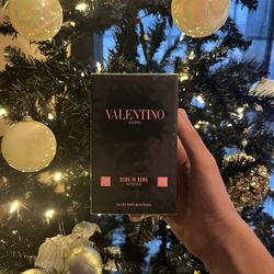 Colognes And Perfumes 50 For Each