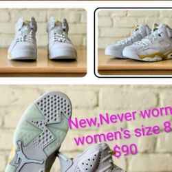 **New Women's Jordan's• $80!•Size8