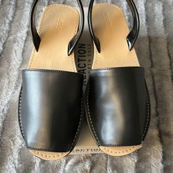 Kenneth Cole wedge Sandals Size 10