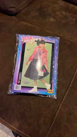 Halloween Costume: Poodle Skirt