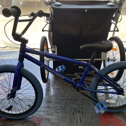 Haro Shredder “20 BMX Bike