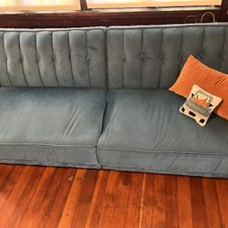 Sofa 4 Sale