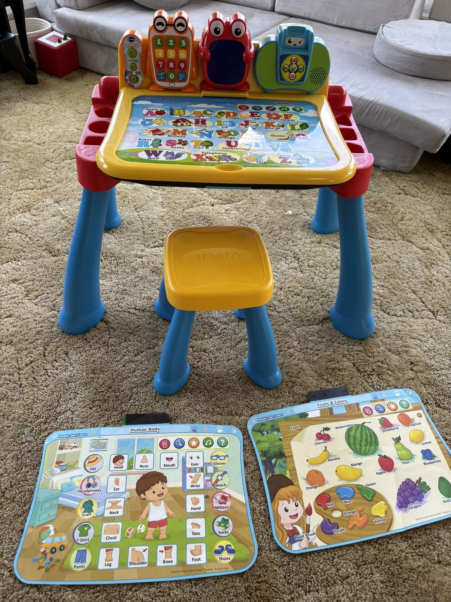 Vtech Touch & Learn Activity Desk Deluxe