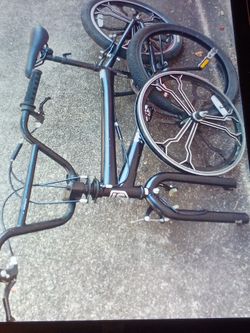 MONGOOSE REBEL 20 INCH BMX BIKE SOMD AS IS