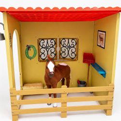 American Girl Horse Stable Playset + Horse 🐴