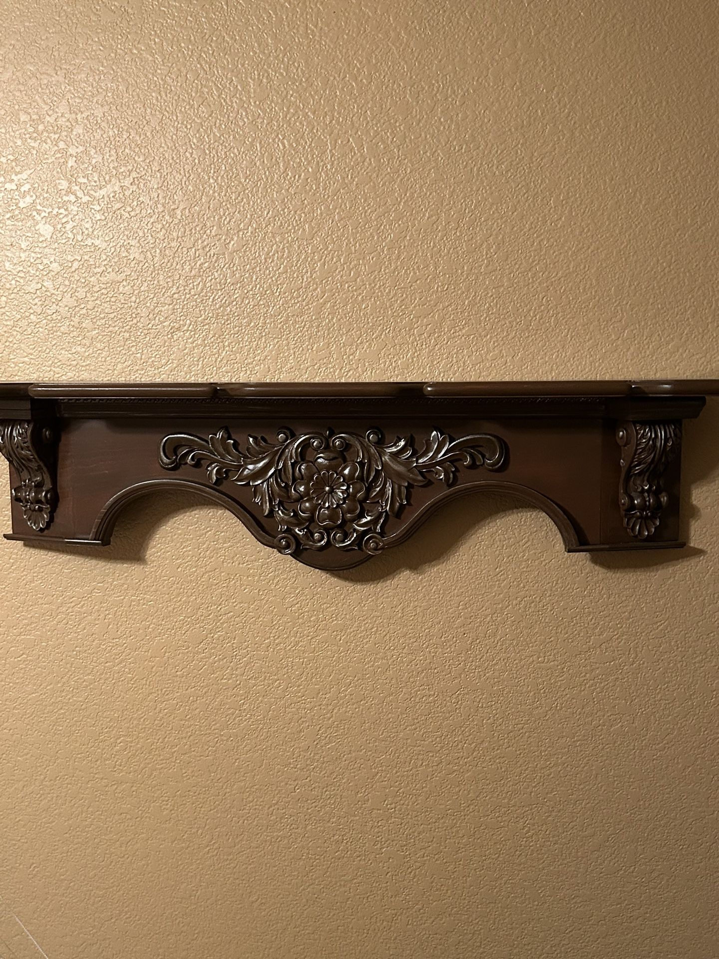 Victorian Style Wall Shelf