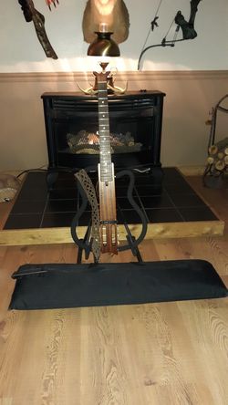 $299 Rare Arie silent acoustic electric Guitar