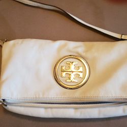 Purse!! You Can Use As A Clutch Or Crossbody