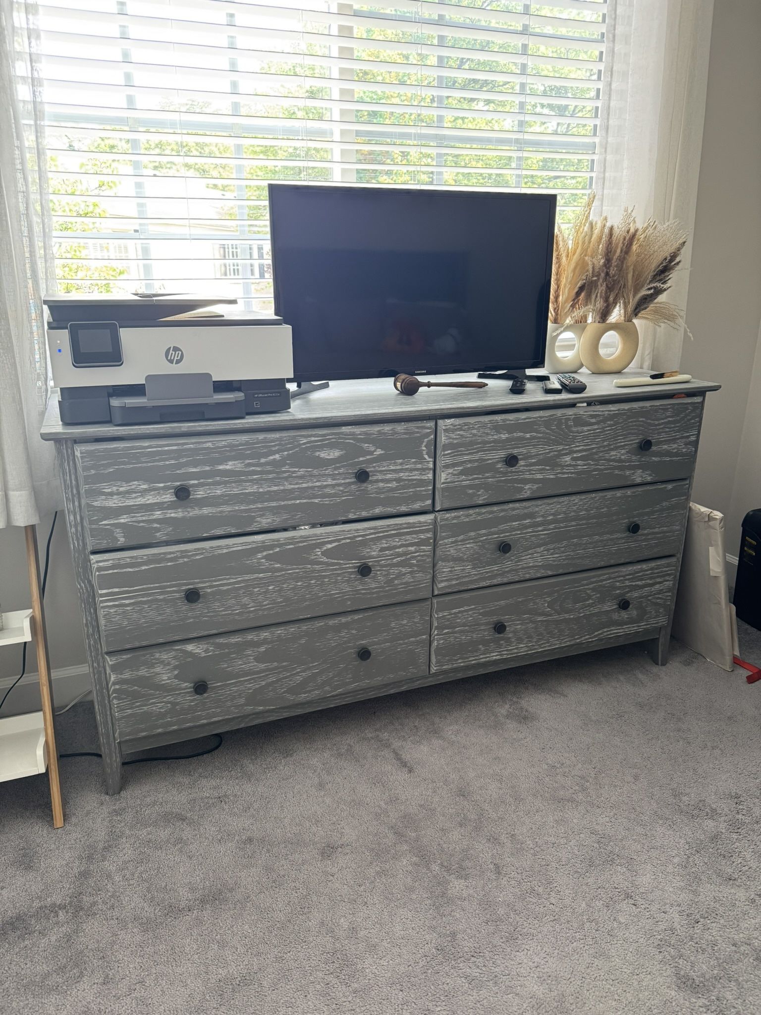 6-Drawer Dresser