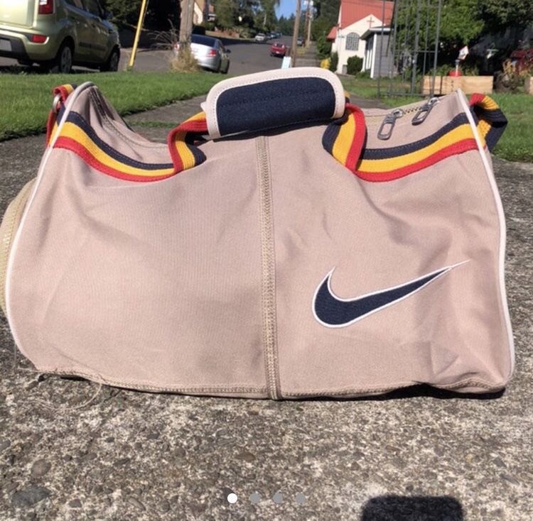Sample RARE Nike duffle bag 2006