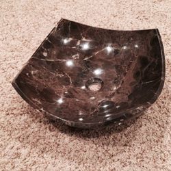 DreamLine stone sink